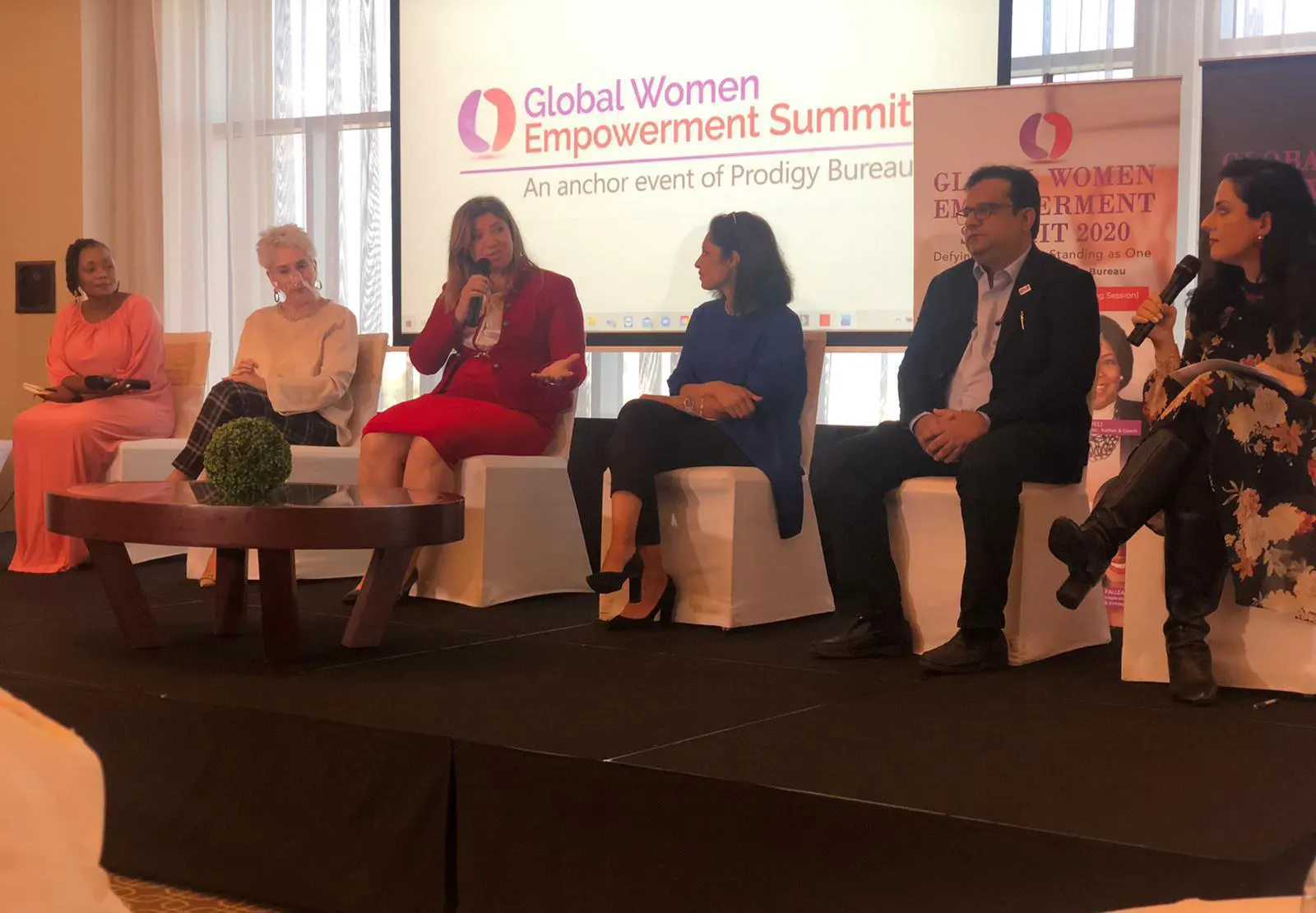 7Lily-at-Global-Women-Empowerment-Summit-2020-Dubai